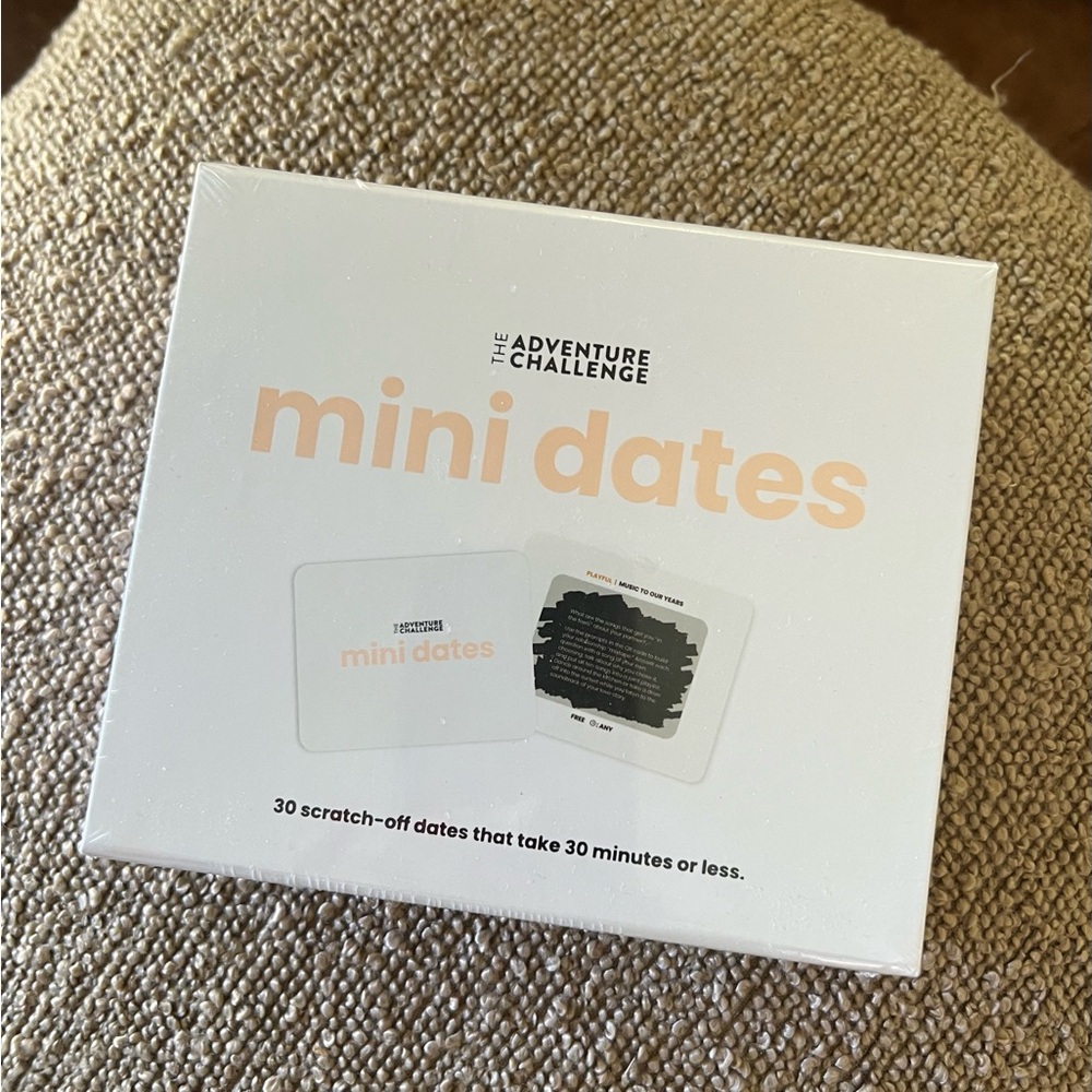 The Adventure Challenge Mini Dates Box - Cream & Peach